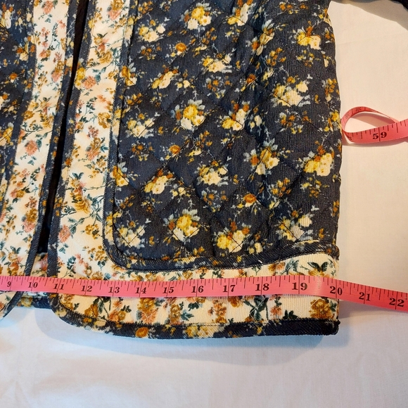 Karlie Ditsy Floral Corduroy Tapestry Quilted Ruffled Jacket Coat M NWT - Picture 9 of 16